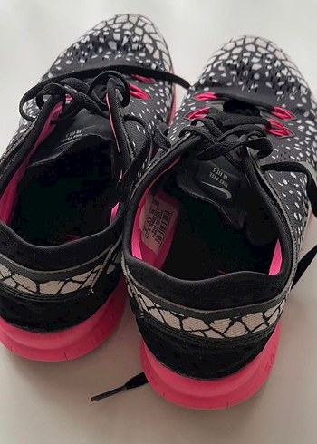 Nike Spor Ayakkabı - Görsel 2