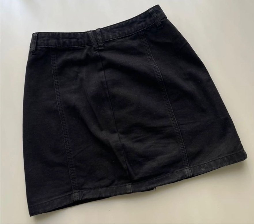 Stradivarius Siyah Denim Mini Etek - Görsel 4