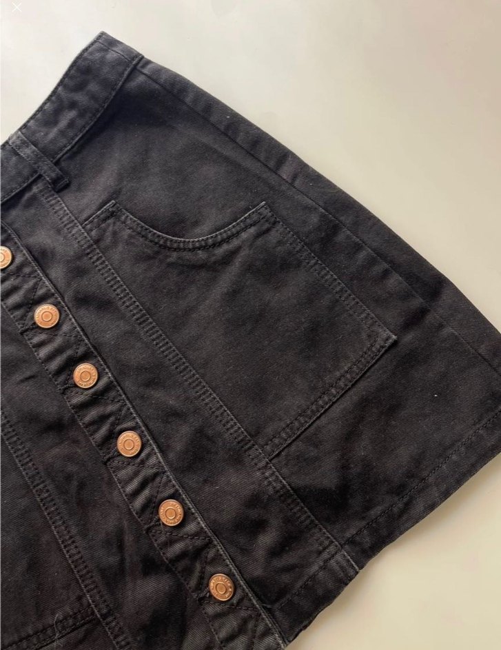 Stradivarius Siyah Denim Mini Etek - Görsel 3