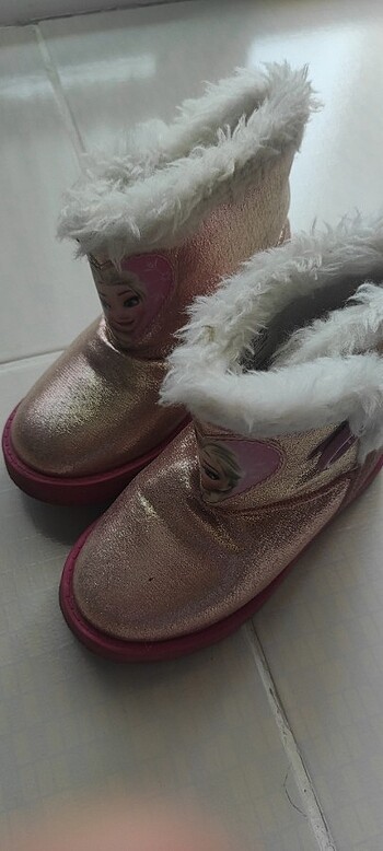 LC Waikiki LCW Bot