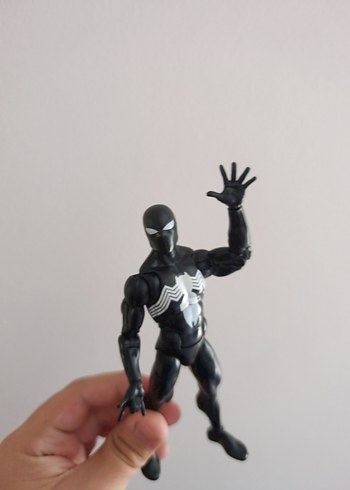 Beden Marvel Legends Black suit Spiderman
