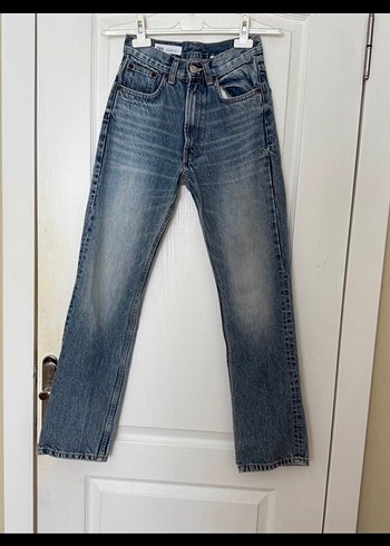 Zara Kadın Gri Denim Regular Fit Jean