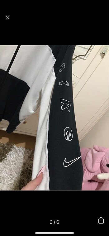 l Beden Nike sweatshirt