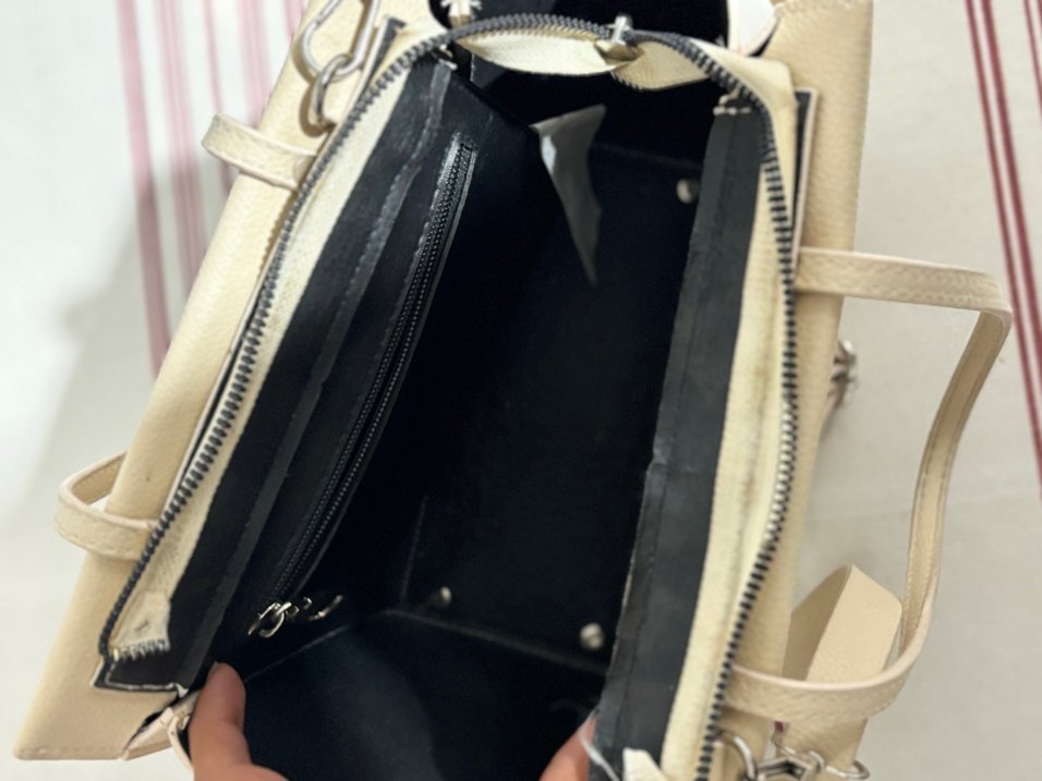 Bej Minimalist Kadın Çantası - Görsel 4