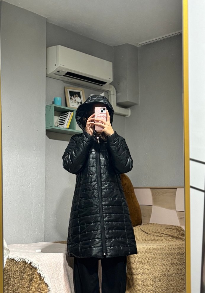 Siyah Uzun Kadın Kış Mont - Görsel 2