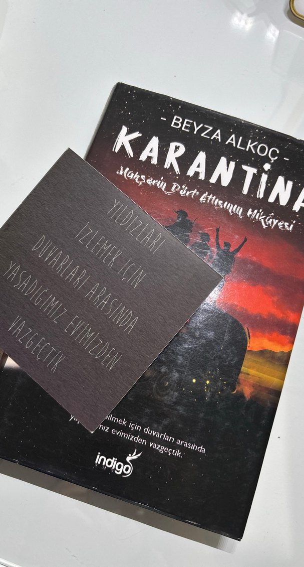 Karantina - Beyza Alkoç Ciltli Romanı - Görsel 4