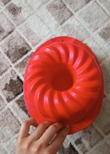 Kırmızı Silikon Kek Kalıbı - Görsel 3