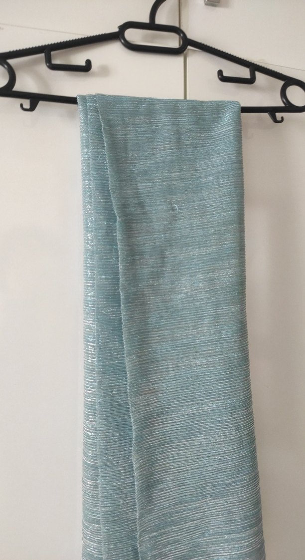 Mavi Parlak Keten Kadın Şal - Görsel 3