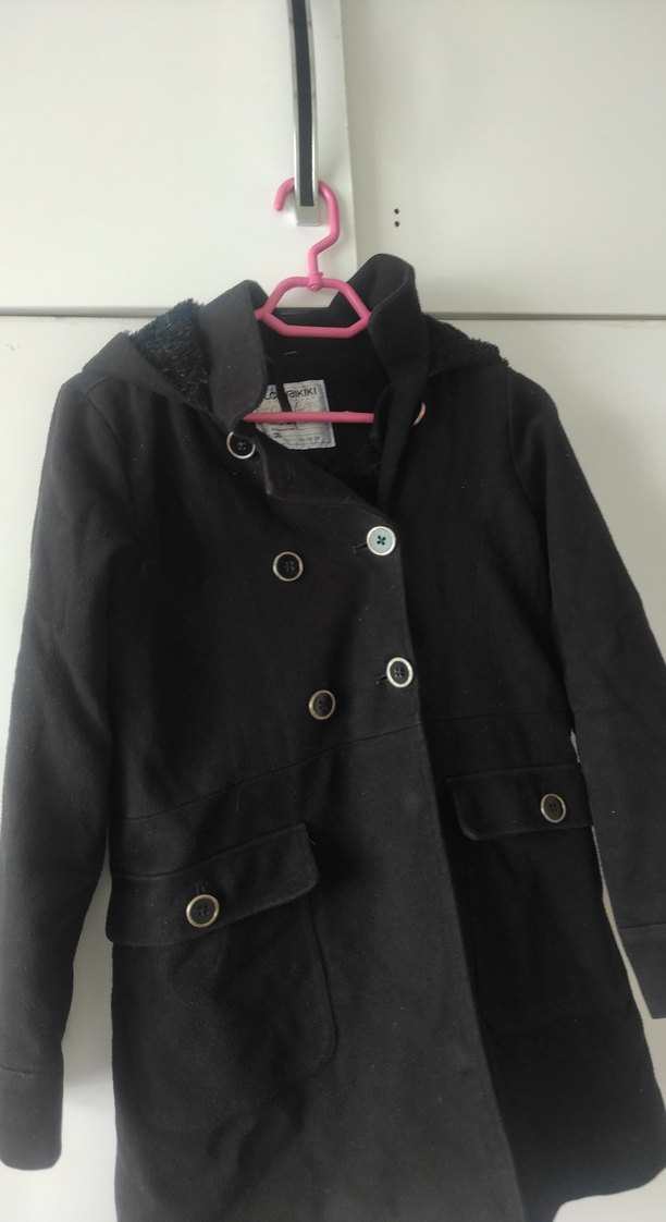 Düğmeli Siyah Midi Kadın Kaban - Görsel 3