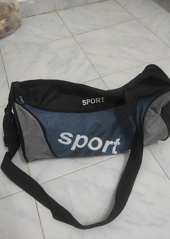 Adidas Sehir Ve Spor İcin Cok Amacli Sportif Canta