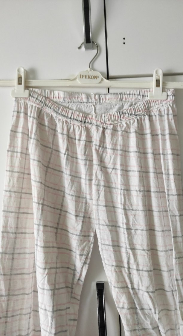 Kadın Beyaz Pamuklu Geniş Kesim Pantolon - Görsel 4