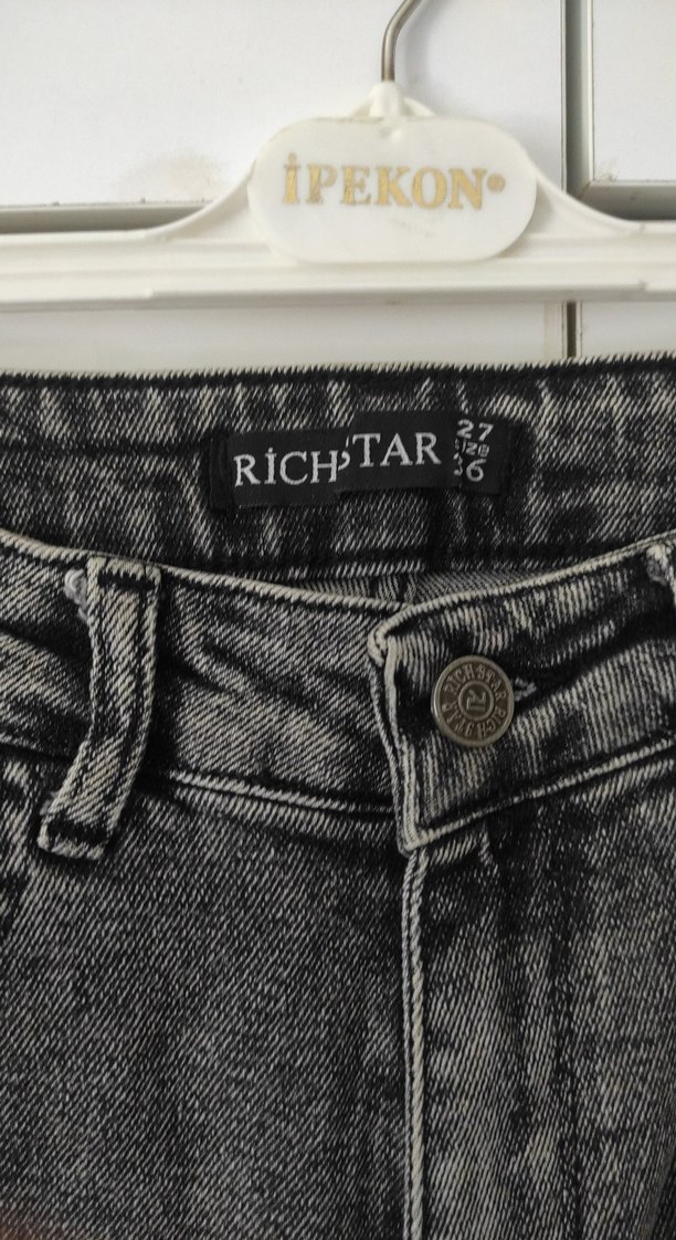 Gri Kemerli Bol Kesim Kadın Kot Pantolon - Görsel 5