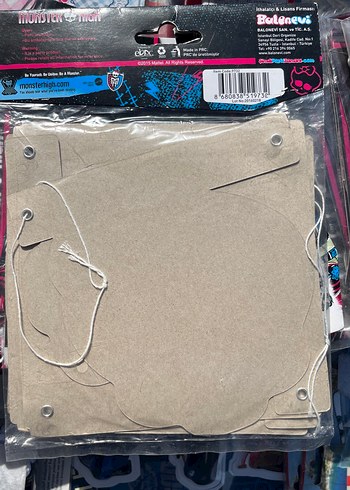 Renkli Monster High doğum günü yazısı - Görsel 2