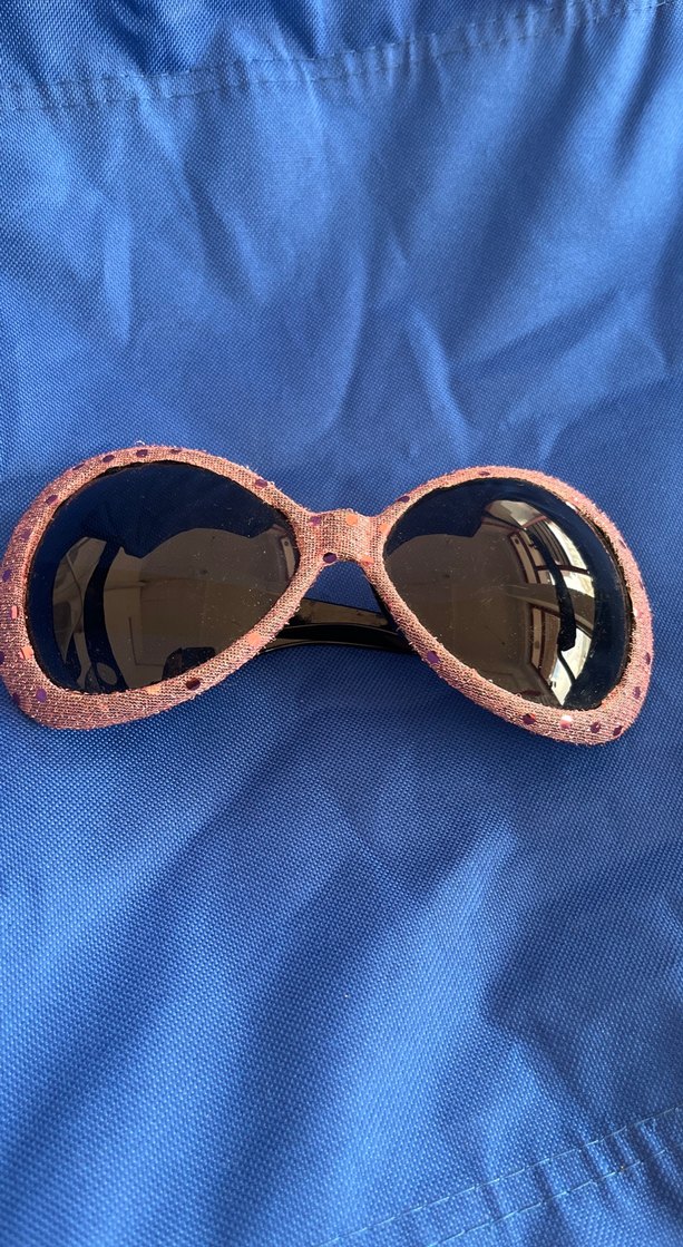 Mor Simli parti gözlüğü - Görsel 3