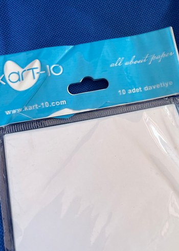 Pastel Mavi Parti Davetiyesi Kartı - Görsel 2