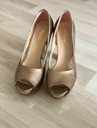 39 Beden Gold Platform Topuk Ayakkabı