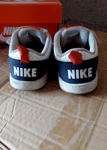 Nike Erkek Çocuk Beyaz Spor Ayakkabı - Görsel 2