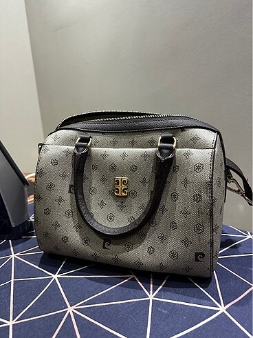 Pierre Cardin Yeni monogram kadin omuz cantasi