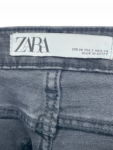 34 Beden siyah Renk Zara Jean / Kot %70 İndirimli.
