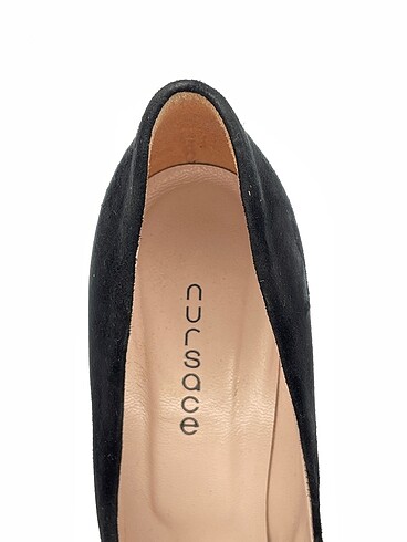 38 Beden siyah Renk Nursace Stiletto %70 İndirimli.