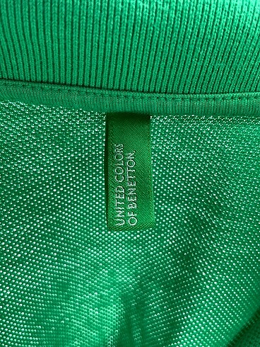 s Beden yeşil Renk Benetton T-shirt %70 İndirimli.