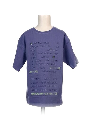 Zara T-shirt %70 İndirimli.