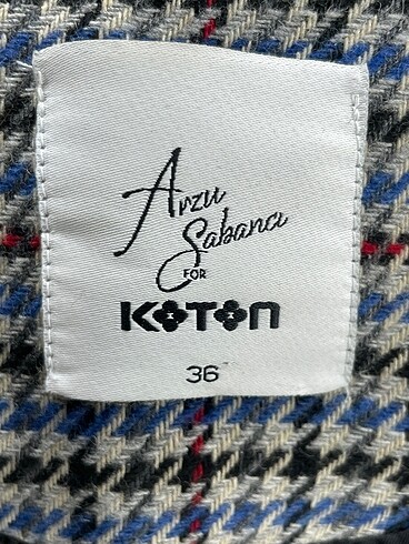 36 Beden çeşitli Renk Koton Blazer %70 İndirimli.