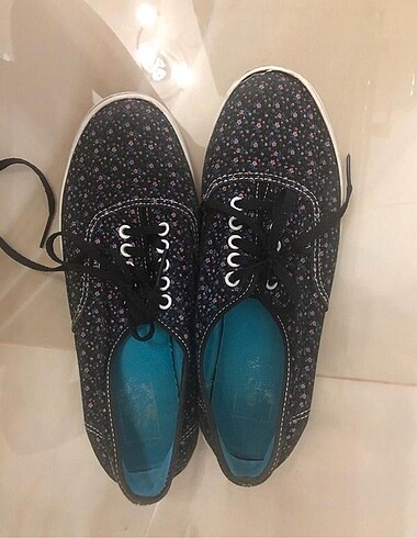 Vans spor ayakkabı
