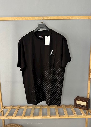 Siyah Baskılı Erkek Tişört - Görsel 2