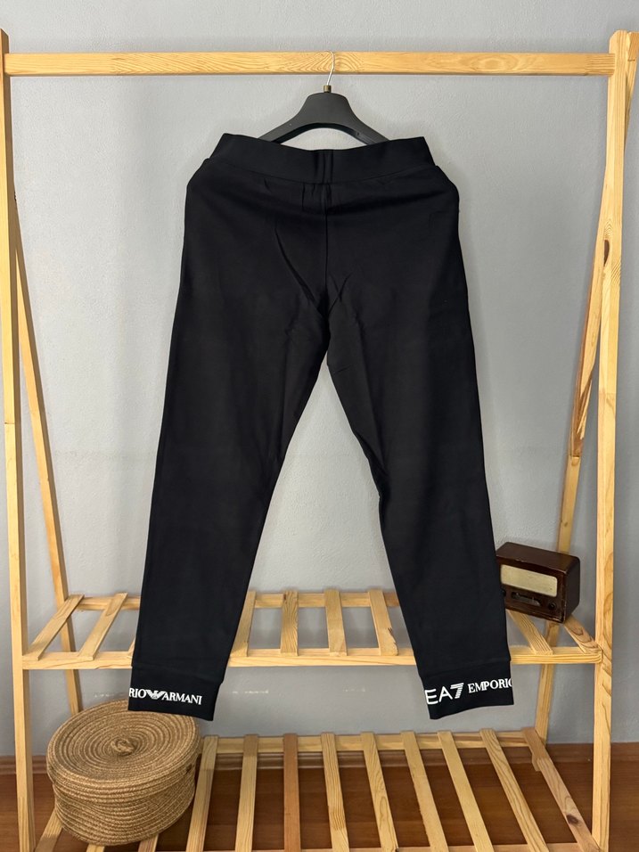 Kadın Siyah Elastik Bel Mini Sweatpant - Görsel 4