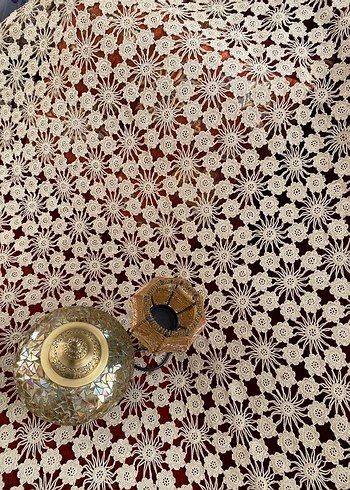 Baharın çiçekleri açtı.Bohem Tarzı El Yapımı Dantel Yatak Örtüsü - Görsel 4