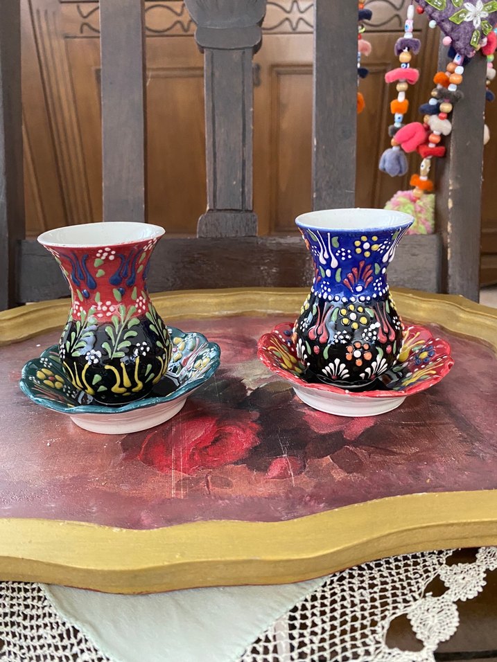 El yapımı güzelliği ile altılı çini çay seti - Görsel 4