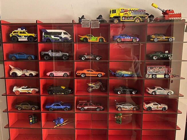 Hot wheels arabalar