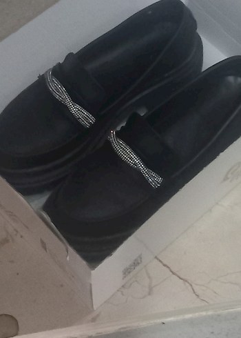 Tokalı Siyah Platform Topuklu Kadın Loafer - Görsel 2