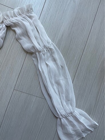 büzgülü detaylı bluz - Görsel 2