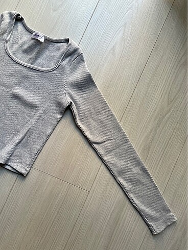 uzun kollu crop - Görsel 2