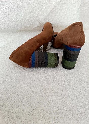 Kahverengi Süet Kadın Topuklu Ayakkabı - Görsel 3