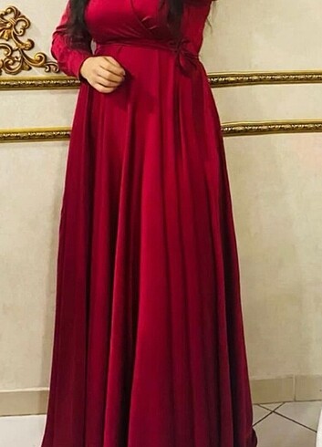 Kırmızı abiye l ve Xl bedene uygundur 