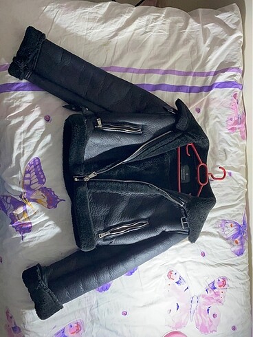 s Beden Stradivarius Mont