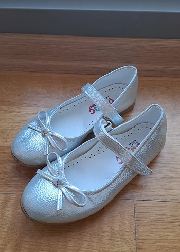 Kız Çocuk Açık Gümüş Fiyonk Detaylı Babet - Görsel 2