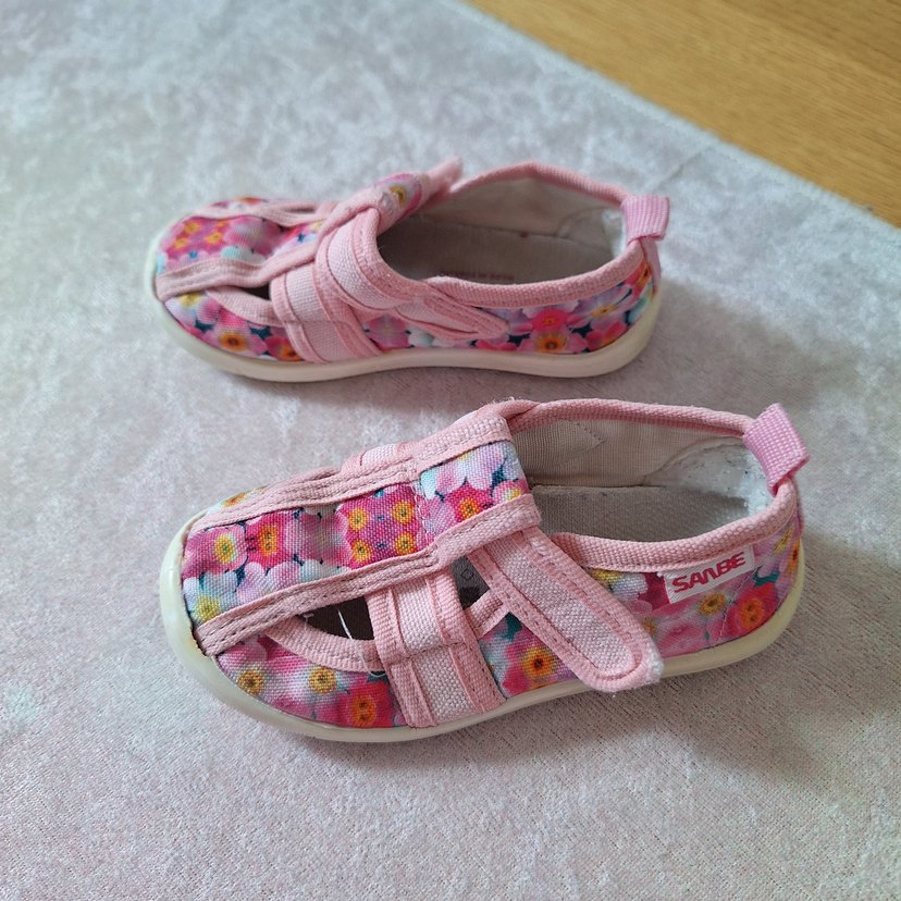 Kız Çocuk Pembe Sanbe Ortapedik 22 numara Cırt Cırtlı Sandalet - Görsel 3