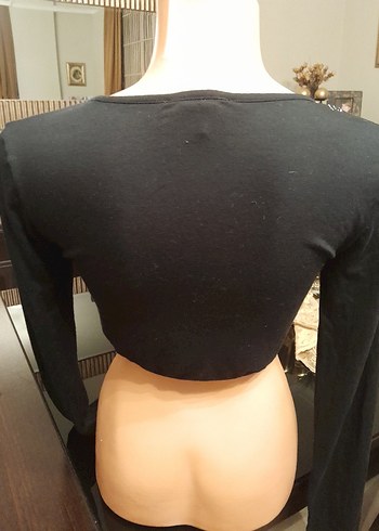 Pul ve taş İşlemeli Siyah Kadın Bluz - Görsel 3