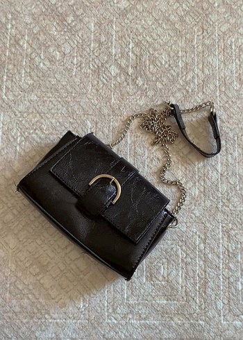 Zara Kemer Tokalı Siyah Yılan Desenli Deri Kadın Çanta
