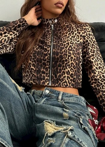 Bershka Kahverengi Leopar Desenli Kadın Ceket