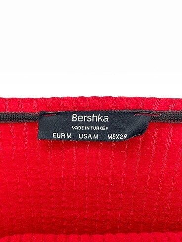 m Beden kırmızı Renk Bershka Kısa Elbise %70 İndirimli.
