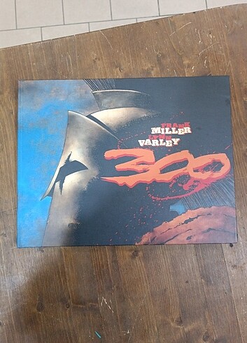 300 Spartalı çizgi roman / sert kapak