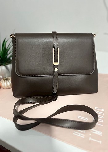 Kahverengi Deri Tokalı Kadın Çanta - Görsel 2