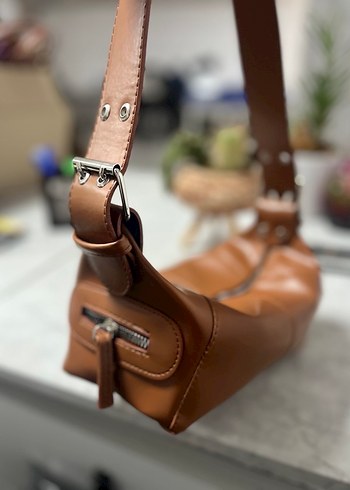 Kahverengi Kadın El Çantası - Görsel 2