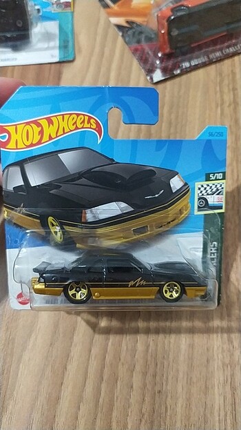 Hotwheels Mart Debbie Hay's 1988 Pro Street Thunderbird