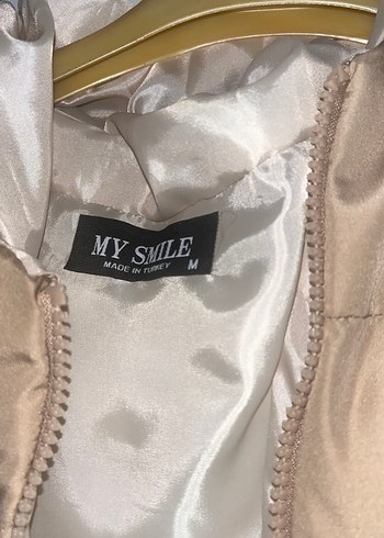 Bej Kapüşonlu Kadın Şişme Yelek - Görsel 2